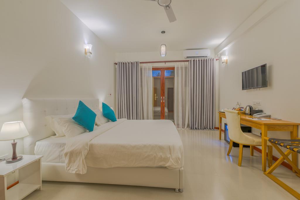 White Sand Dhigurah Dhigurah  Exterior photo