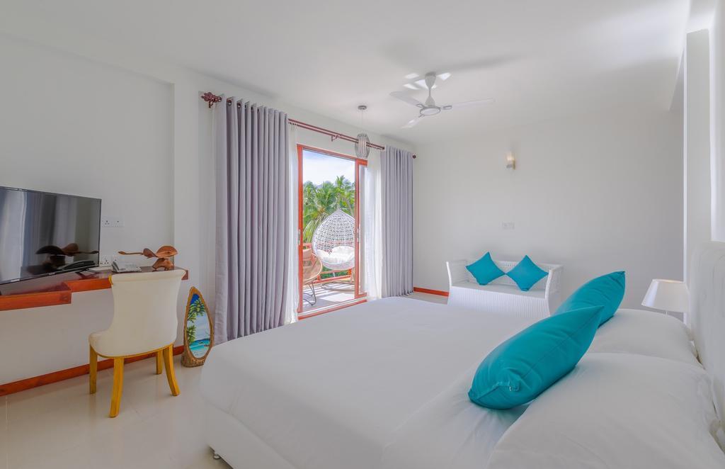 White Sand Dhigurah Dhigurah  Exterior photo